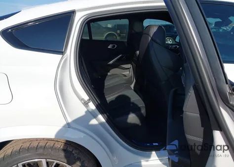 2023 BMW X6 M из США, поврежденный, VIN 5YMCY0C06P9R61605